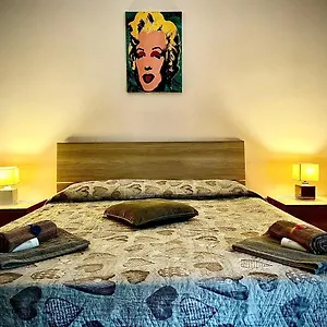  Privatunterkunft Tinashouse Italien